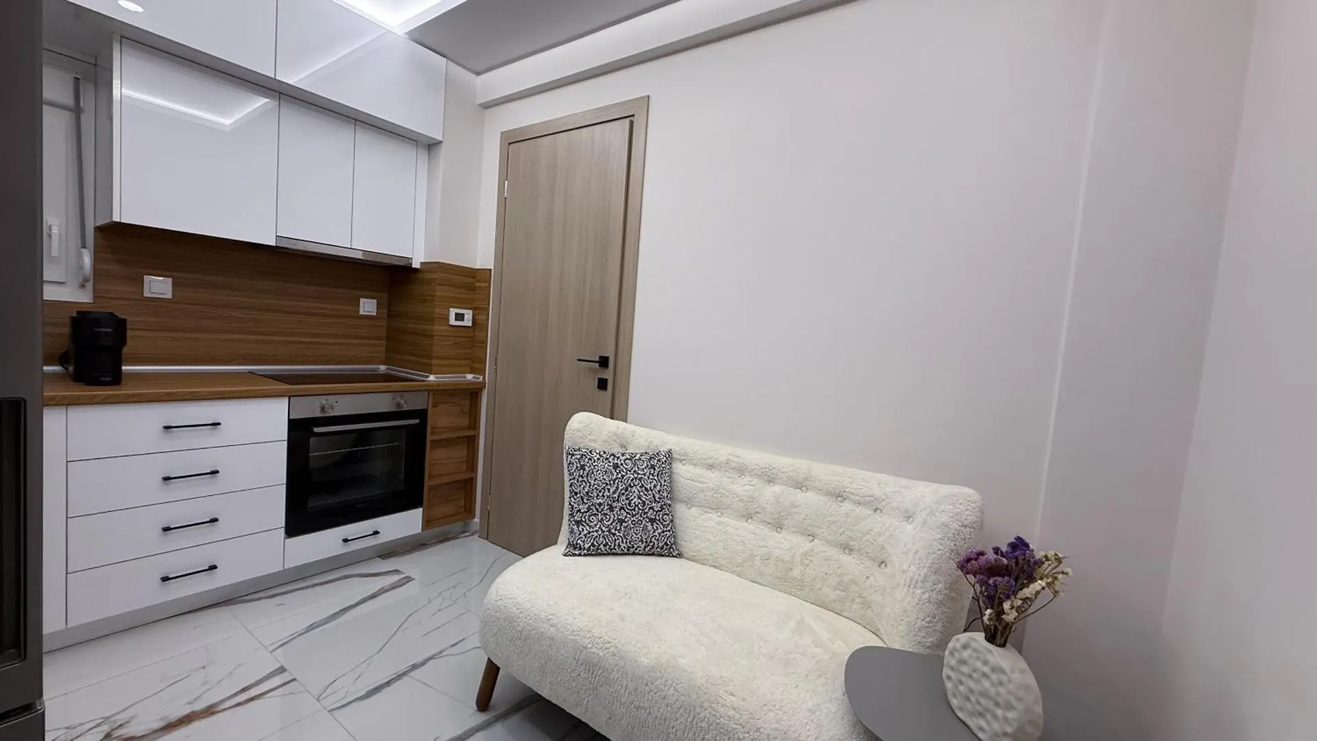 Thessaloniki City Center Apartment Guest house